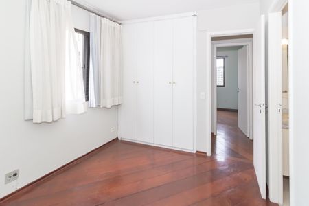Apartamento à venda com 83m², 3 quartos e 2 vagasSuíte