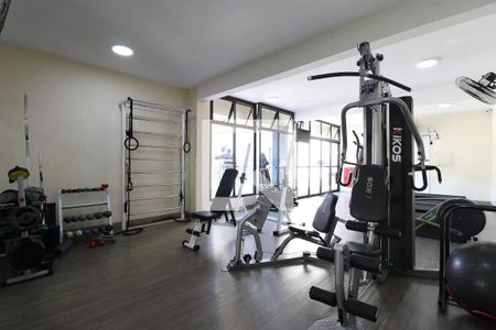 Apartamento à venda com 83m², 3 quartos e 2 vagasAcademia