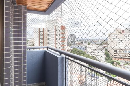 Apartamento à venda com 83m², 3 quartos e 2 vagasVaranda