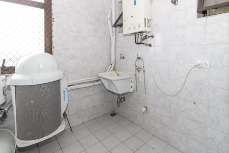 Apartamento à venda com 83m², 3 quartos e 2 vagasÁrea de Serviço