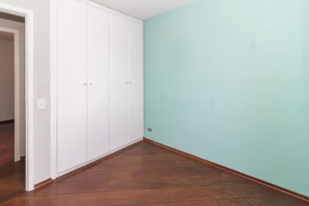 Apartamento à venda com 83m², 3 quartos e 2 vagasQuarto 2
