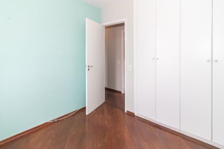Apartamento à venda com 83m², 3 quartos e 2 vagasQuarto 2