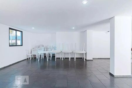 Apartamento à venda com 83m², 3 quartos e 2 vagasSalão de Festas