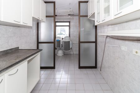 Apartamento à venda com 83m², 3 quartos e 2 vagasCozinha