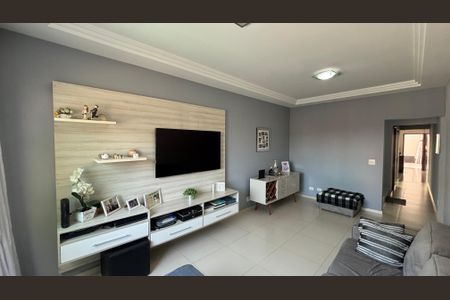 Sala de casa à venda com 3 quartos, 134m² em Vila Pires, Santo André