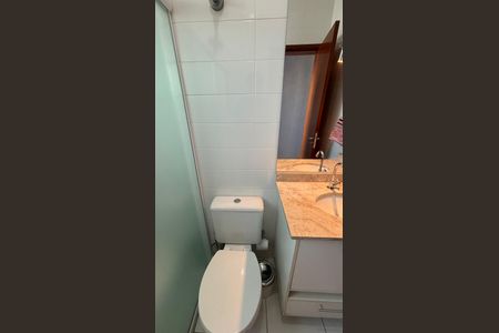 Casa à venda com 134m², 3 quartos e 2 vagas Casa à venda com 134m², 3 quartos e 2 vagasBanheiro da Suíte