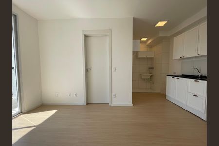 Sala de apartamento para alugar com 2 quartos, 36m² em Jardim Peri Peri, São Paulo