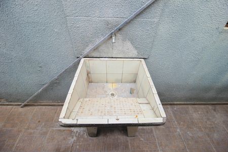 Casa para alugar com 70m², 3 quartos e sem vagaÁrea de Serviço