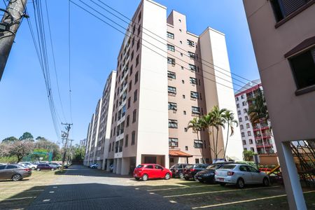 Apartamento à venda com 57m², 2 quartos e 1 vaga Apartamento à venda com 57m², 2 quartos e 1 vagaFachada