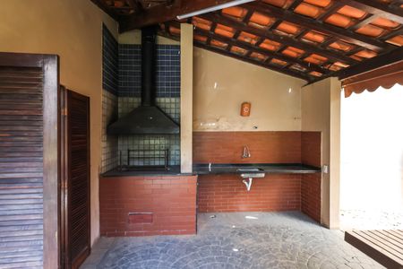 Apartamento à venda com 57m², 2 quartos e 1 vaga Apartamento à venda com 57m², 2 quartos e 1 vagaÁrea comum - Churrasqueira
