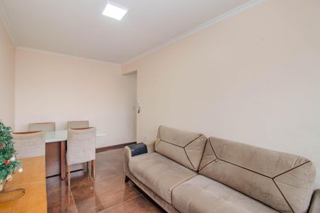 Sala de apartamento à venda com 2 quartos, 56m² em Sarandi, Porto Alegre