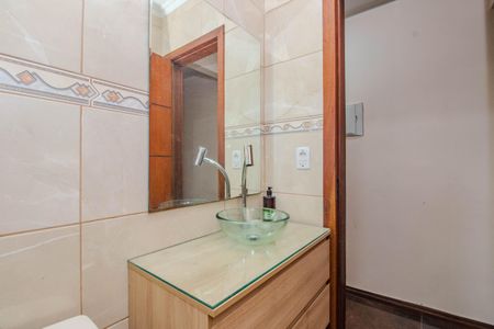 Apartamento à venda com 56m², 2 quartos e 1 vaga Apartamento à venda com 56m², 2 quartos e 1 vagaBanheiro