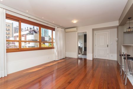 Sala de apartamento à venda com 3 quartos, 109m² em Petrópolis, Porto Alegre