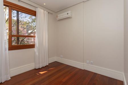 Apartamento à venda com 109m², 3 quartos e 1 vaga Apartamento à venda com 109m², 3 quartos e 1 vagaQuarto 1