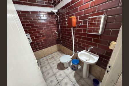 Apartamento para alugar com 56m², 2 quartos e 1 vaga Apartamento para alugar com 56m², 2 quartos e 1 vagaBanheiro