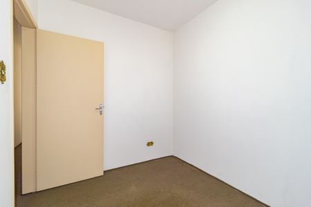 Casa à venda com 145m², 8 quartos e sem vaga Casa à venda com 145m², 8 quartos e sem vagaQuarto 6