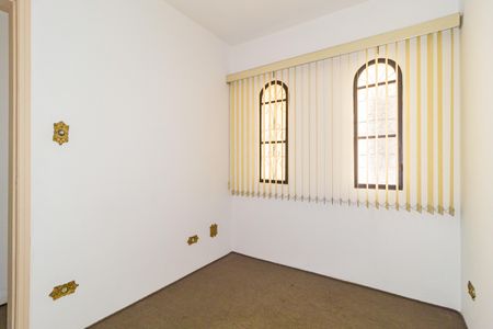 Casa à venda com 145m², 8 quartos e sem vaga Casa à venda com 145m², 8 quartos e sem vagaQuarto 7