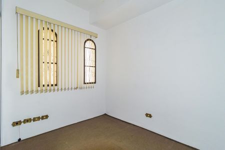 Casa à venda com 145m², 8 quartos e sem vaga Casa à venda com 145m², 8 quartos e sem vagaQuarto 5