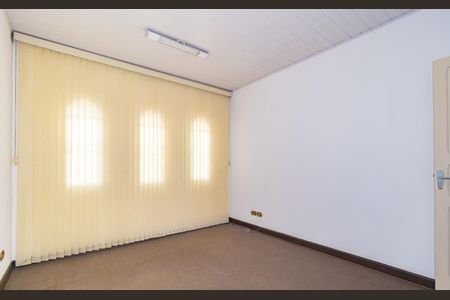 Casa à venda com 145m², 8 quartos e sem vaga Casa à venda com 145m², 8 quartos e sem vagaQuarto 4