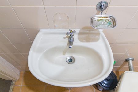 Casa à venda com 145m², 8 quartos e sem vaga Casa à venda com 145m², 8 quartos e sem vagaBanheiro 2