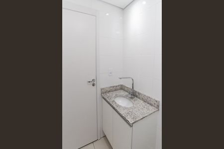 Apartamento para alugar com 38m², 2 quartos e sem vagaBanheiro