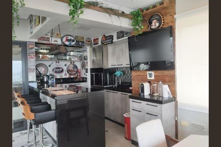 Apartamento à venda com 140m², 2 quartos e 3 vagasCOZINHA