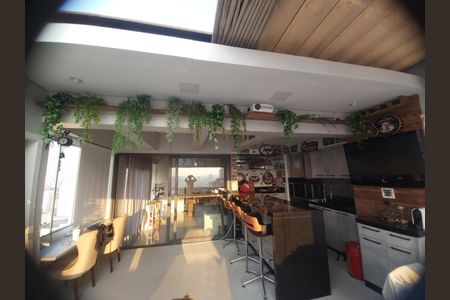 Apartamento à venda com 140m², 2 quartos e 3 vagasCOZINHA