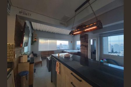 Apartamento à venda com 140m², 2 quartos e 3 vagasCOZINHA