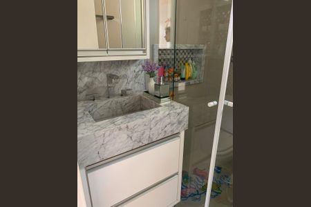 Apartamento à venda com 140m², 2 quartos e 3 vagasBANHEIRO