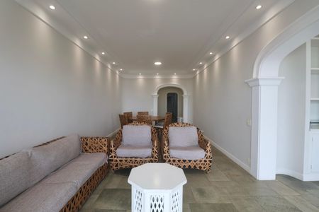 Apartamento para alugar com 217m², 3 quartos e 1 vagaSala