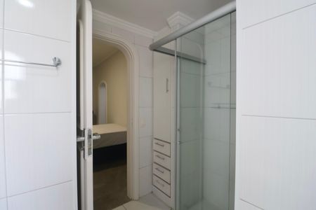 Apartamento para alugar com 217m², 3 quartos e 1 vagaBanheiro Suíte 3