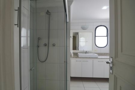 Apartamento para alugar com 217m², 3 quartos e 1 vagaBanheiro Suíte 3