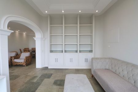 Apartamento para alugar com 217m², 3 quartos e 1 vagaSala