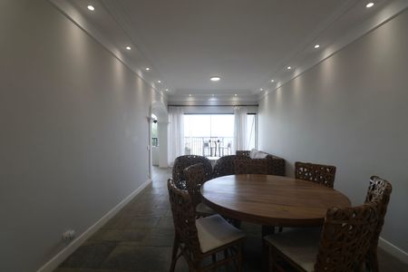 Apartamento para alugar com 217m², 3 quartos e 1 vagaSala