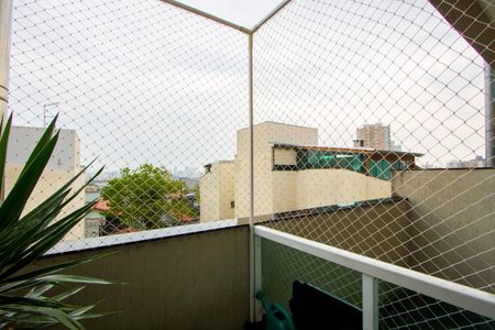 Casa à venda com 248m², 3 quartos e 4 vagasVaranda da Área de serviço