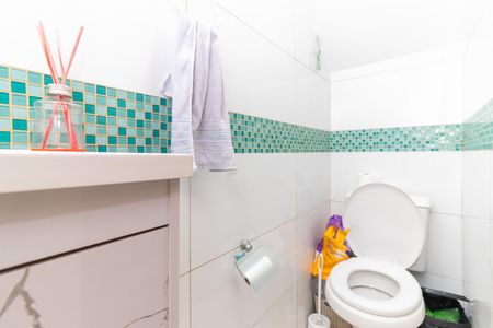 Casa de condomínio à venda com 75m², 2 quartos e 1 vaga Casa de condomínio à venda com 75m², 2 quartos e 1 vagaLavabo