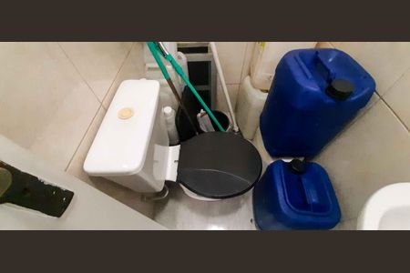 Apartamento à venda com 60m², 2 quartos e 1 vagaBanheiro de Serviço