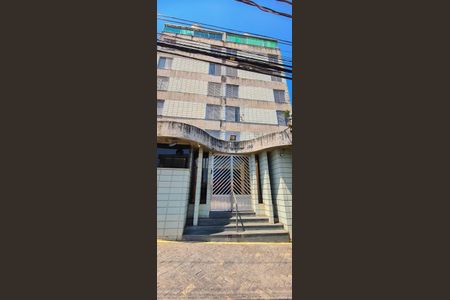 Apartamento à venda com 60m², 2 quartos e 1 vagaFachada e portaria