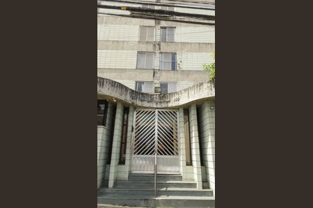 Apartamento à venda com 60m², 2 quartos e 1 vagaFachada e portaria