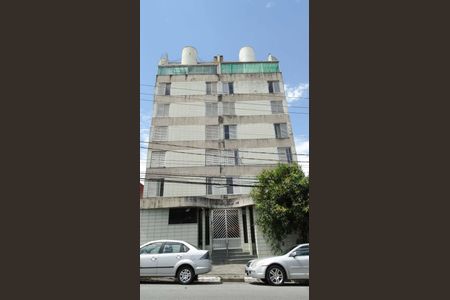 Apartamento à venda com 60m², 2 quartos e 1 vagaFachada e portaria