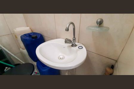 Apartamento à venda com 60m², 2 quartos e 1 vagaBanheiro de Serviço