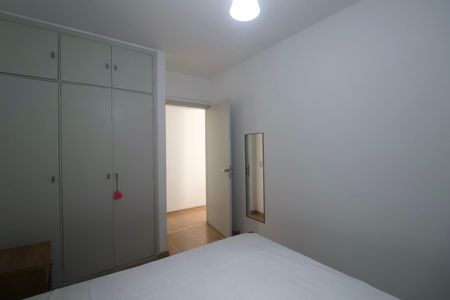 Quarto de apartamento para alugar com 1 quarto, 66m² em Enseada, Guarujá