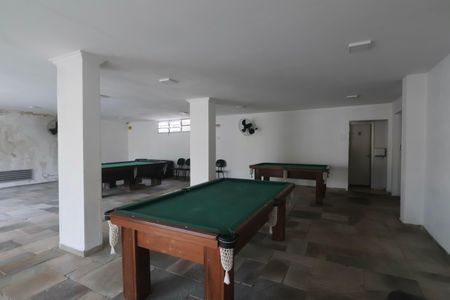 Apartamento para alugar com 66m², 1 quarto e sem vaga Apartamento para alugar com 66m², 1 quarto e sem vagaÁrea comum - Salão de jogos