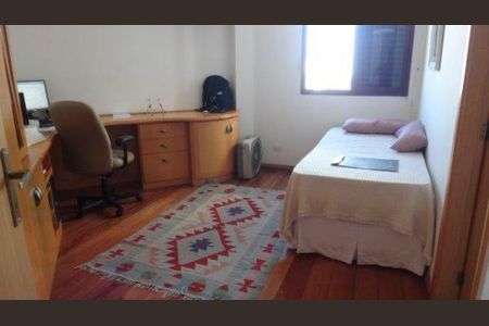 Apartamento à venda com 130m², 4 quartos e 4 vagas