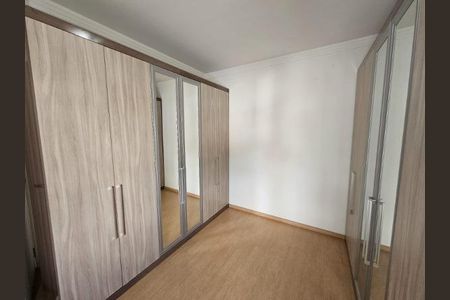 Casa à venda com 183m², 3 quartos e 4 vagas