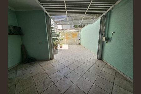 Casa à venda com 183m², 3 quartos e 4 vagas