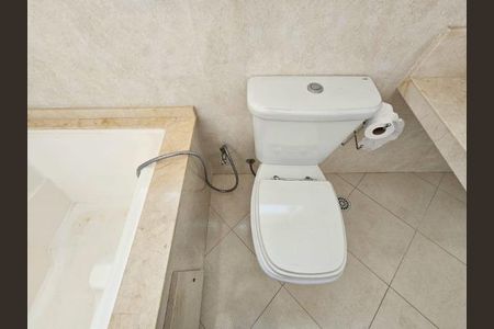 Casa à venda com 183m², 3 quartos e 4 vagas