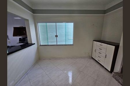 Casa à venda com 3 quartos, 183m² em Água Fria, São Paulo