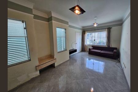 Casa à venda com 183m², 3 quartos e 4 vagas