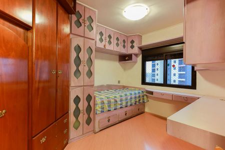 Apartamento à venda com 100m², 2 quartos e 2 vagas Apartamento à venda com 100m², 2 quartos e 2 vagasQuarto